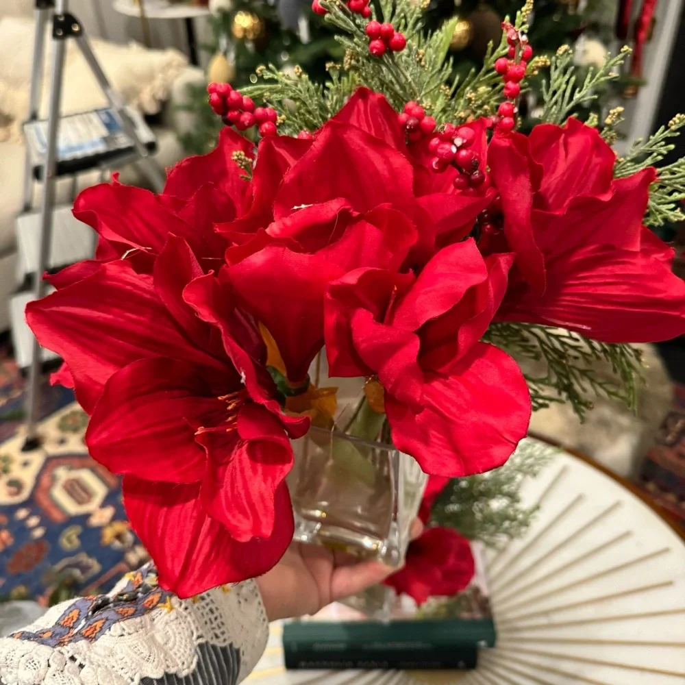 Pottery Barn 1/ Faux Berry & Amaryllis Mixed Arrangement In Glass Vase